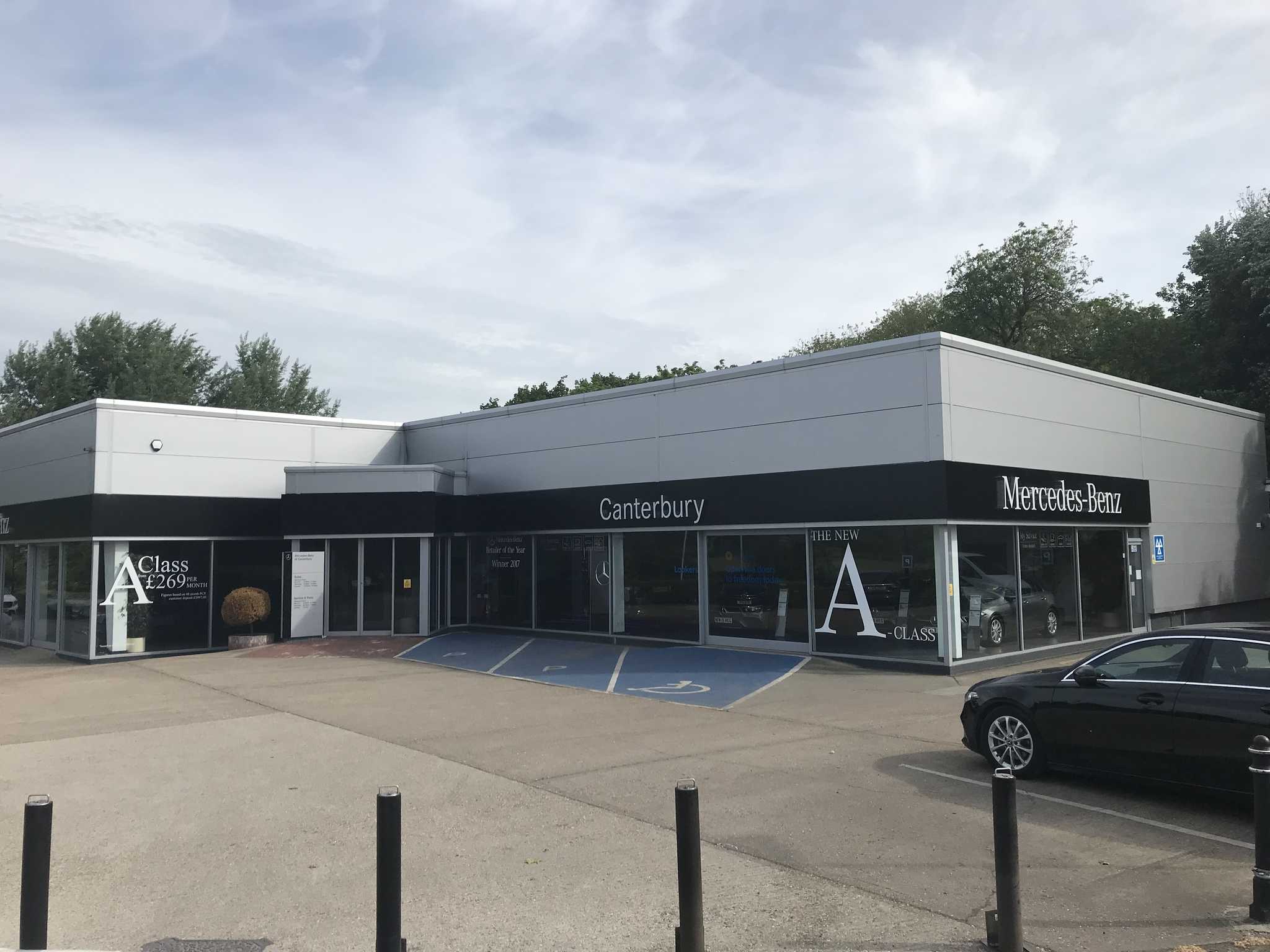 Contact Mercedes Benz Of Canterbury Lookers