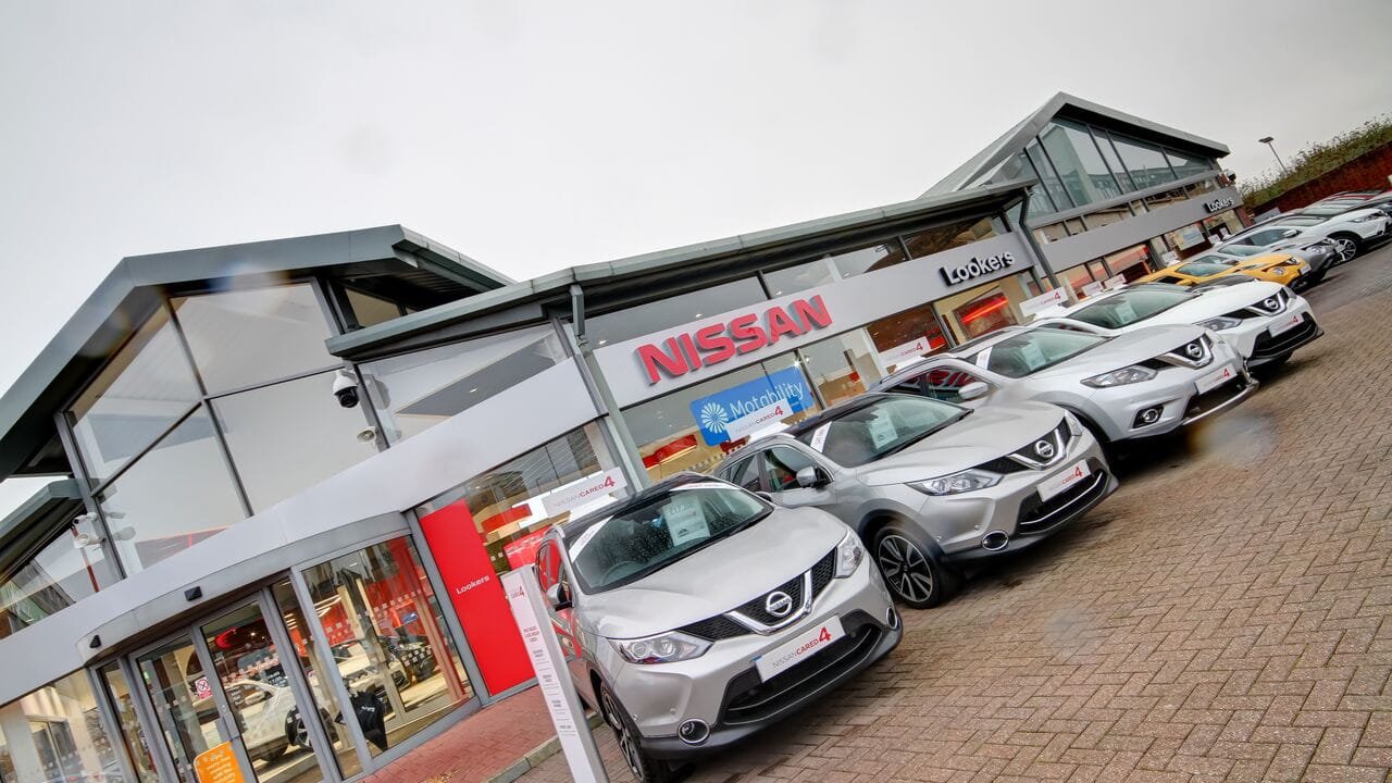Lookers Nissan Leeds New and Used Nissan