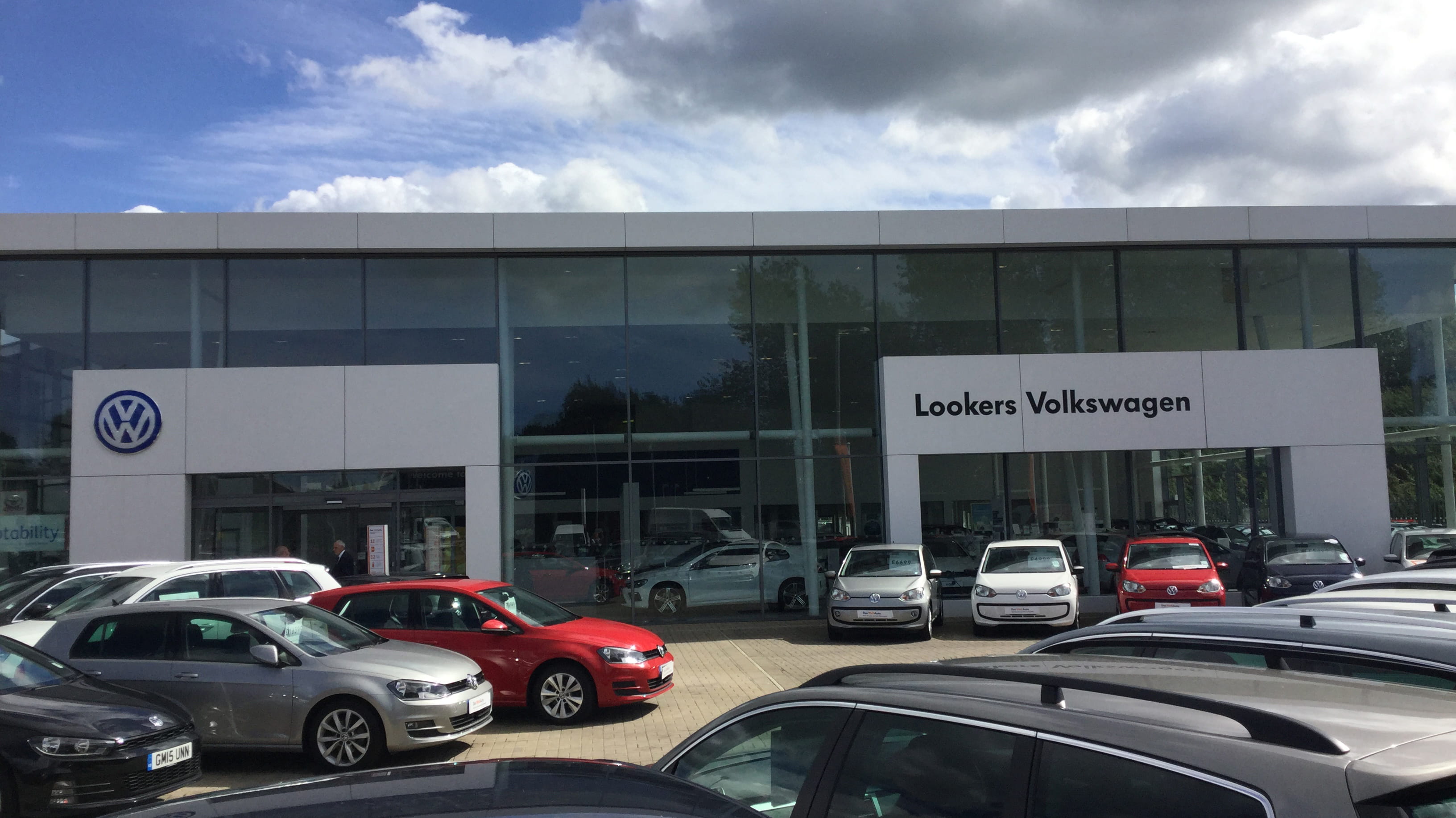 Lookers Volkswagen Blackburn New & Used Volkswagen & Servicing