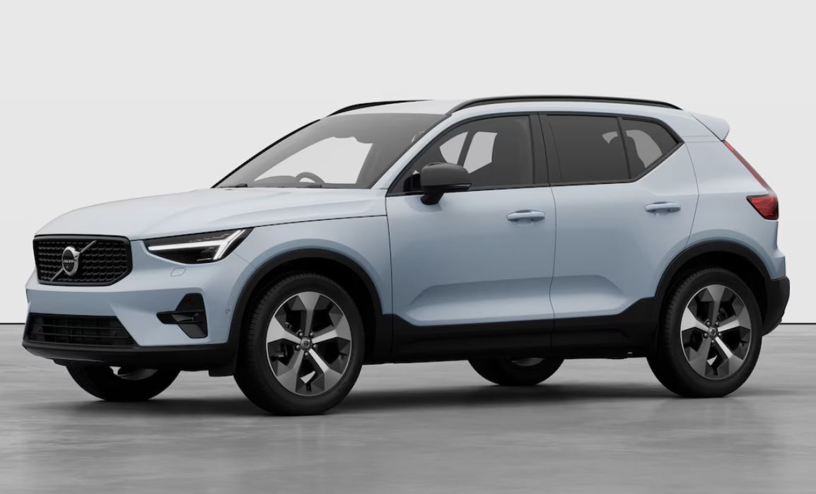 VOLVO XC40 ESTATE 2.0 B4P Plus Pro Dark 5dr Auto