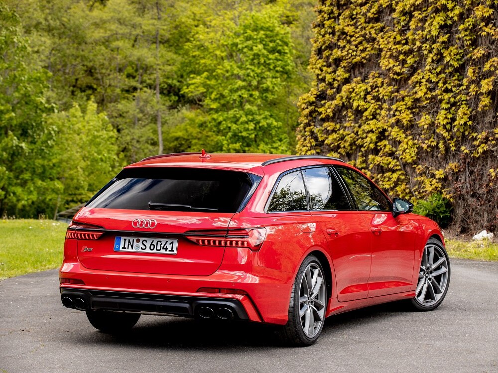 Audi S6 Avant rear