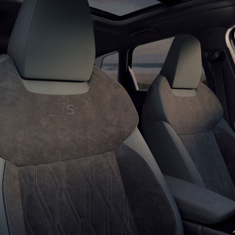 Image of the seats within the Audi Q3 SUV