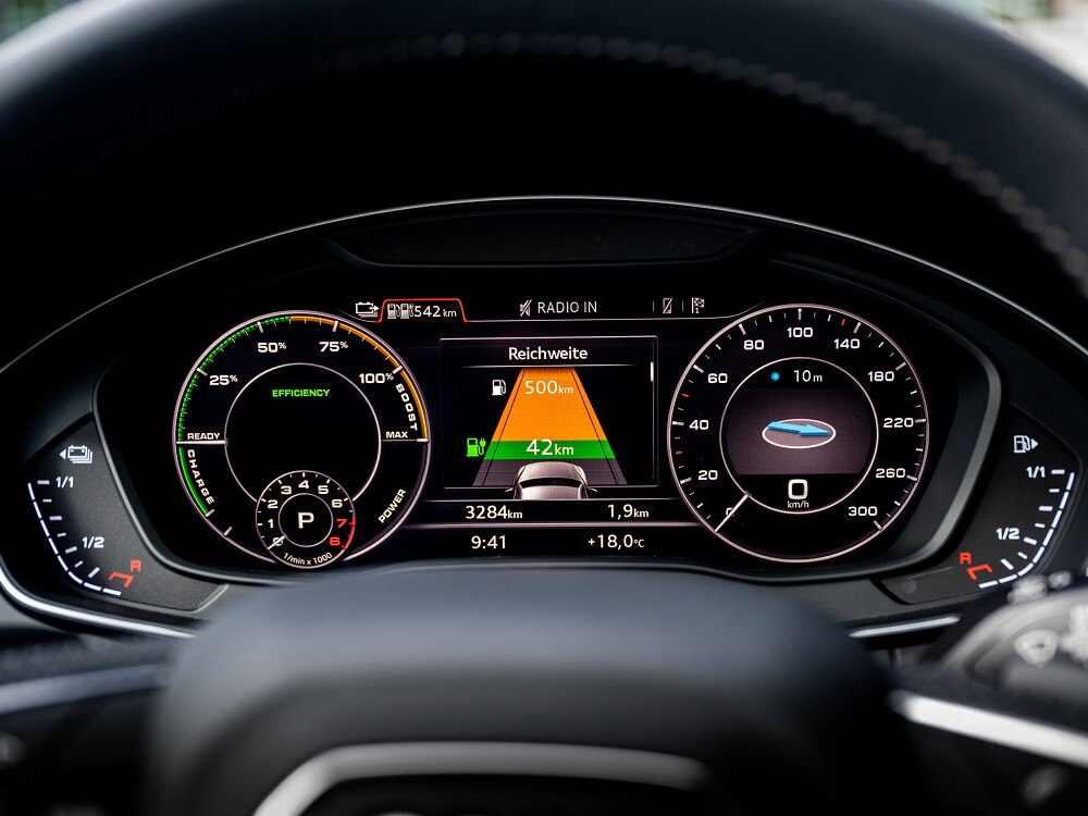 Audi Q5 TFSI e interior