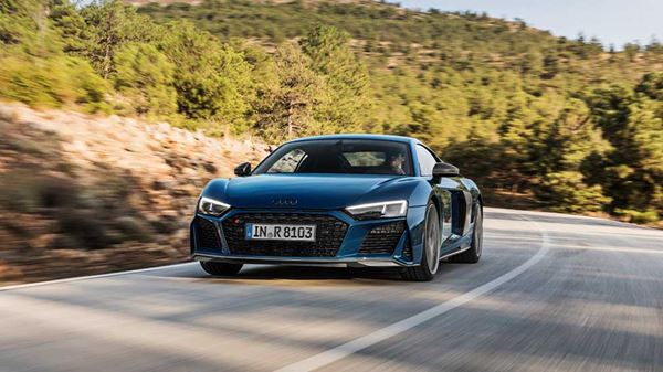Audi R8 Coupe blue