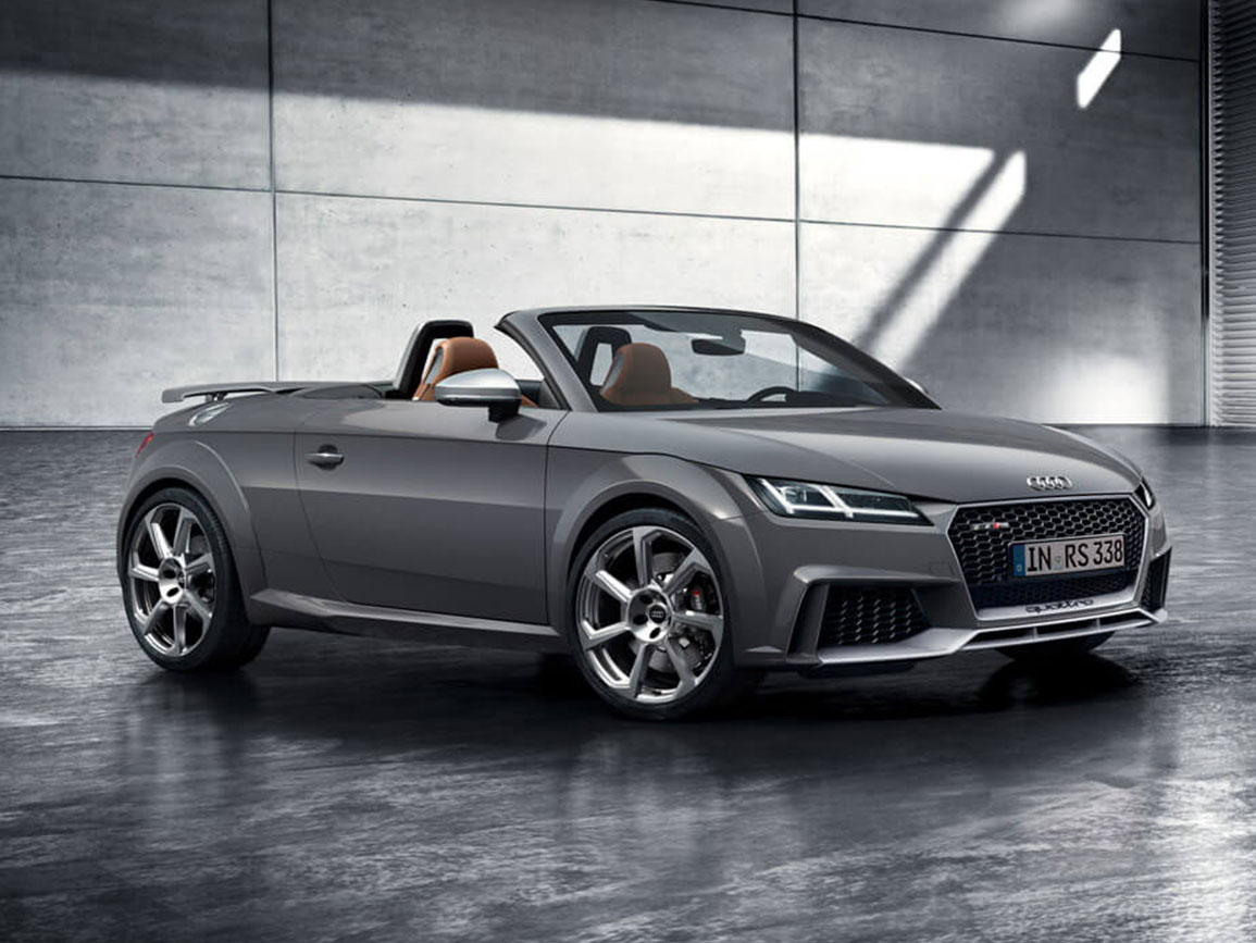 Audi TT RS Roadster in grey