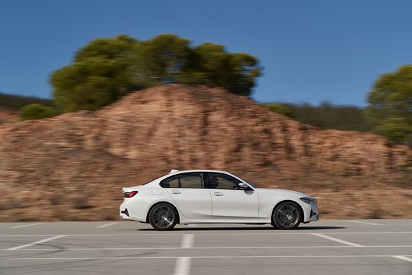 BMW 3 Series 2019 Exterior