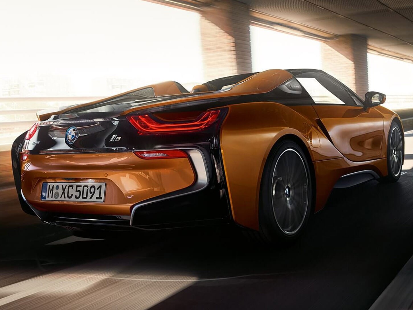 BMW i8 Roadster Exterior