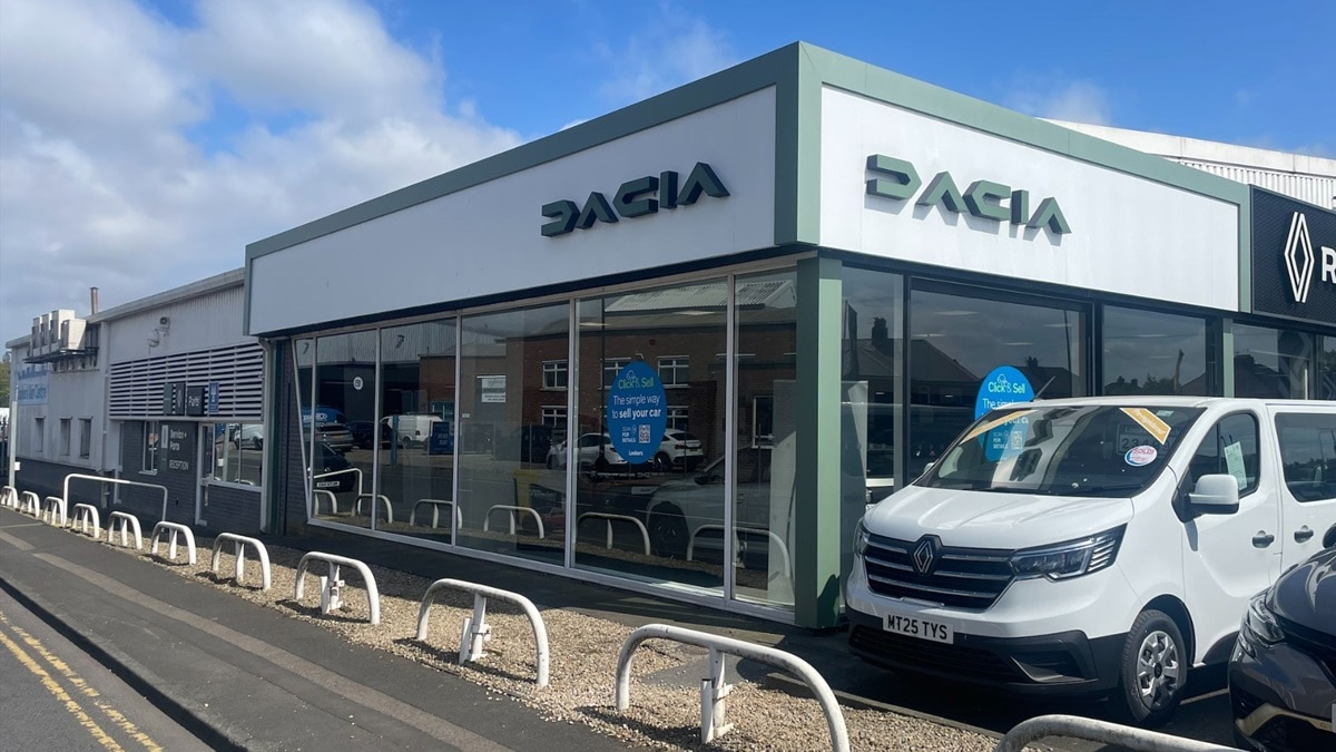 Dacia Newcastle Lookers - New Dacia, Used Dacia & Servicing | Lookers