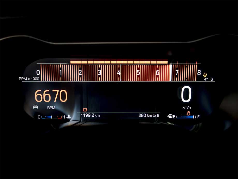 Dashboard in a Ford Mustang