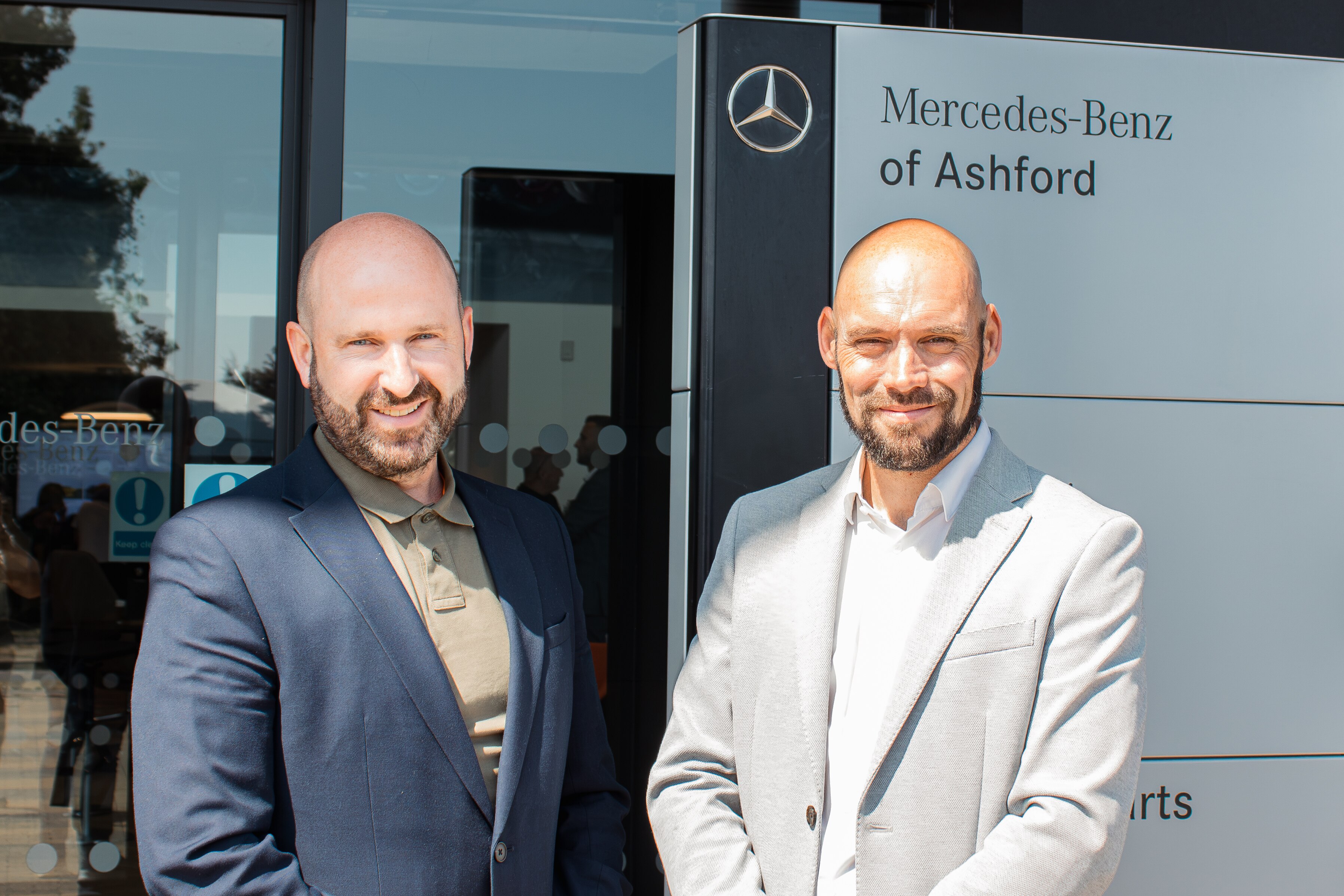 l-r is Lookers’ Market Area Director Matt Hardy and Franchise Director David Currin
