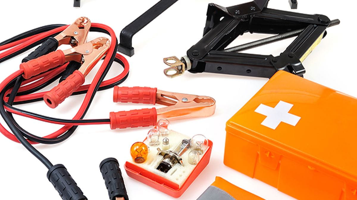 How to jump start your car using jump leads