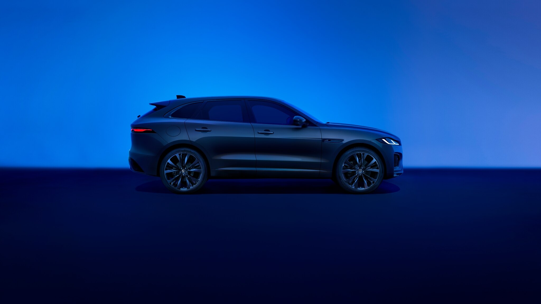 Jaguar F-PACE SIde on Blue