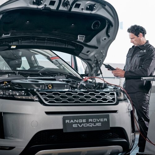 Repairs | Lookers Land Rover