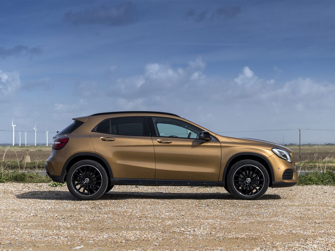 Mercedes-Benz AMG GLA 45 Side Views