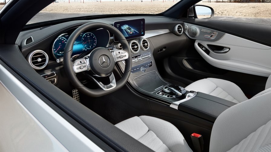 Mercedes-Benz C class interior