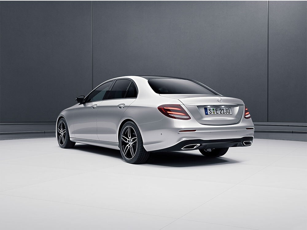 Mercedes-Benz E-Class lifetsyle exterior