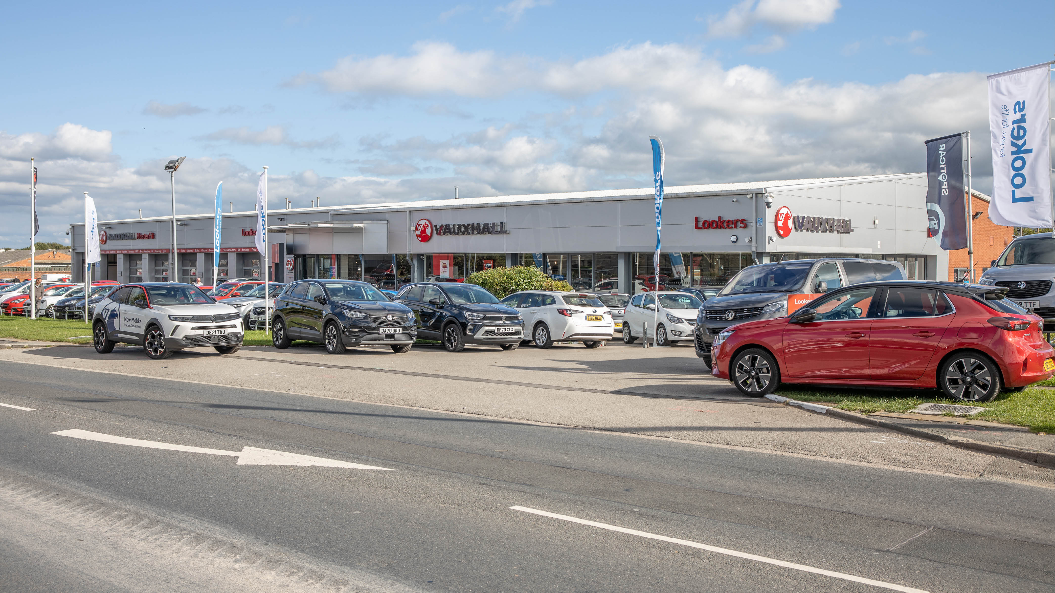 Lookers Vauxhall Ellesmere Port